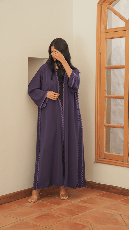 Sehrena Basic Circles (Light/dark Purple Abaya)